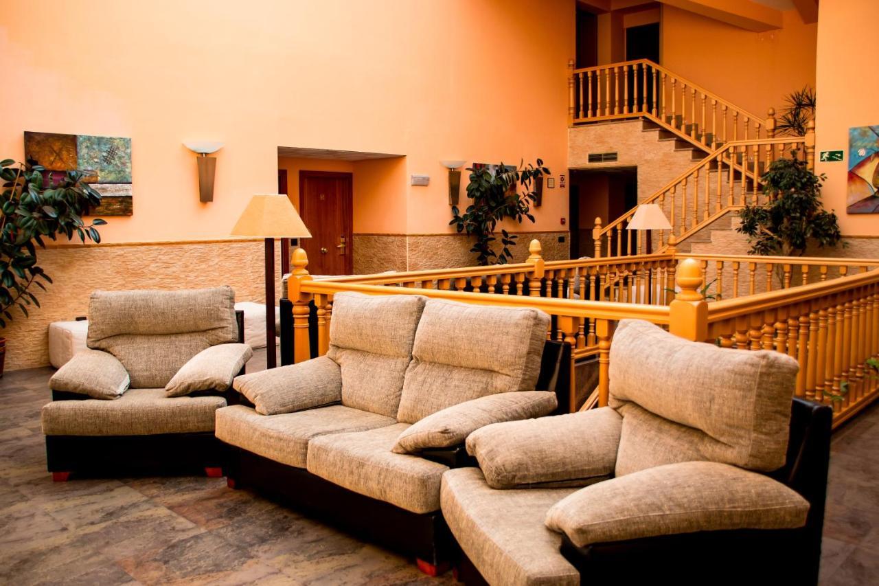 Hotel Rural El Jardin Aldea del Fresno Exterior photo